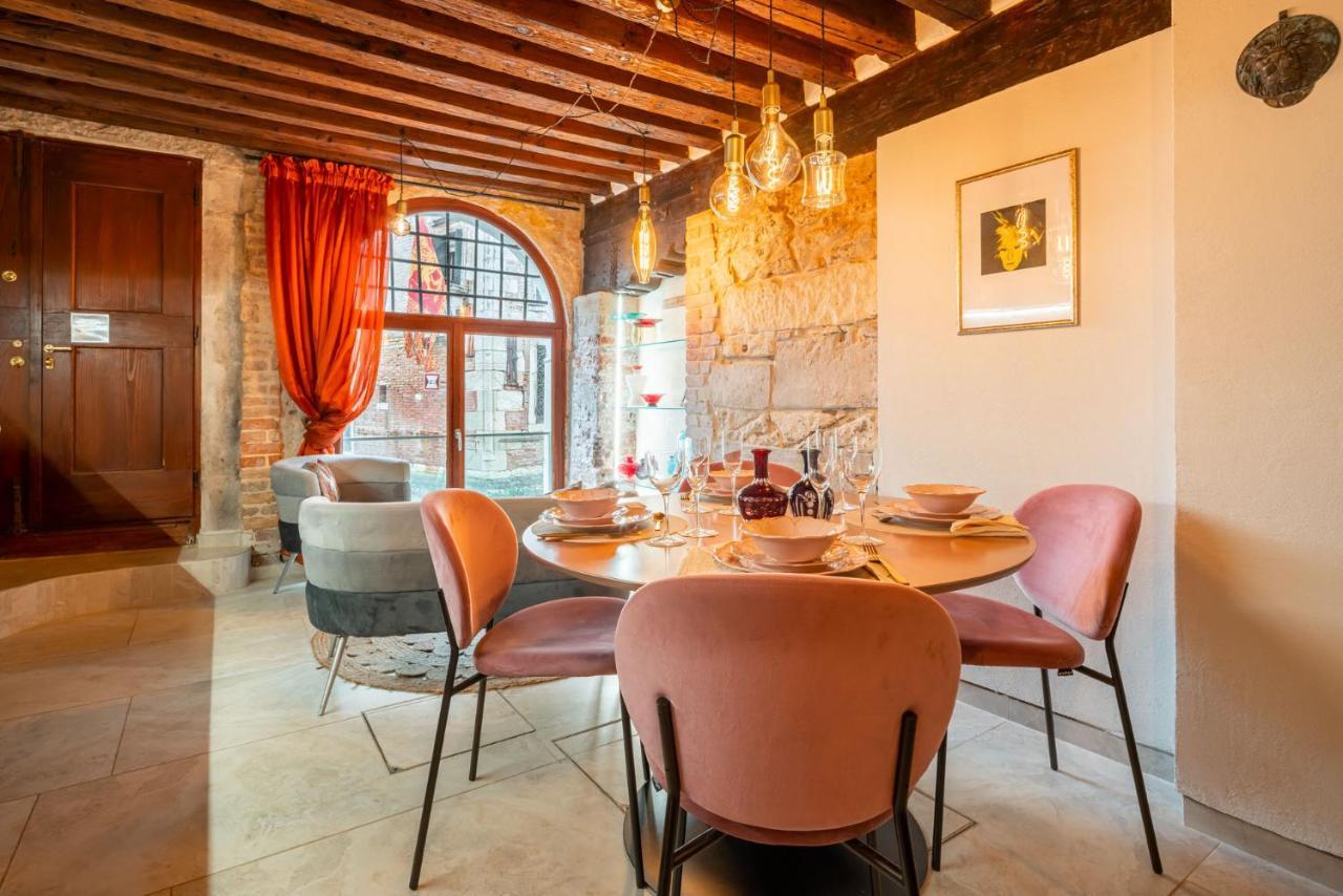 Apartment Casa Manina Sul Ponte - Your Private Canal View *