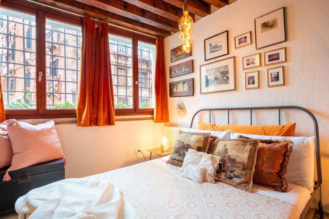 Apartment Casa Manina Sul Ponte - Your Private Canal View