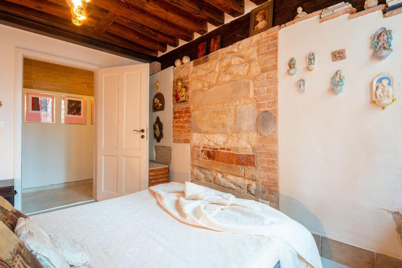 Casa Manina Sul Ponte - Your Private Canal View Venice