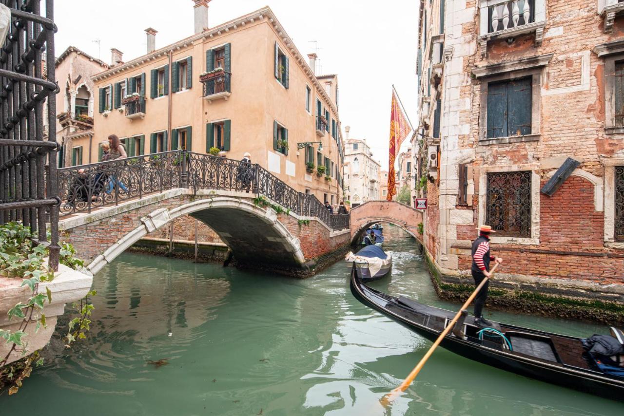 Casa Manina Sul Ponte - Your Private Canal View Apartment